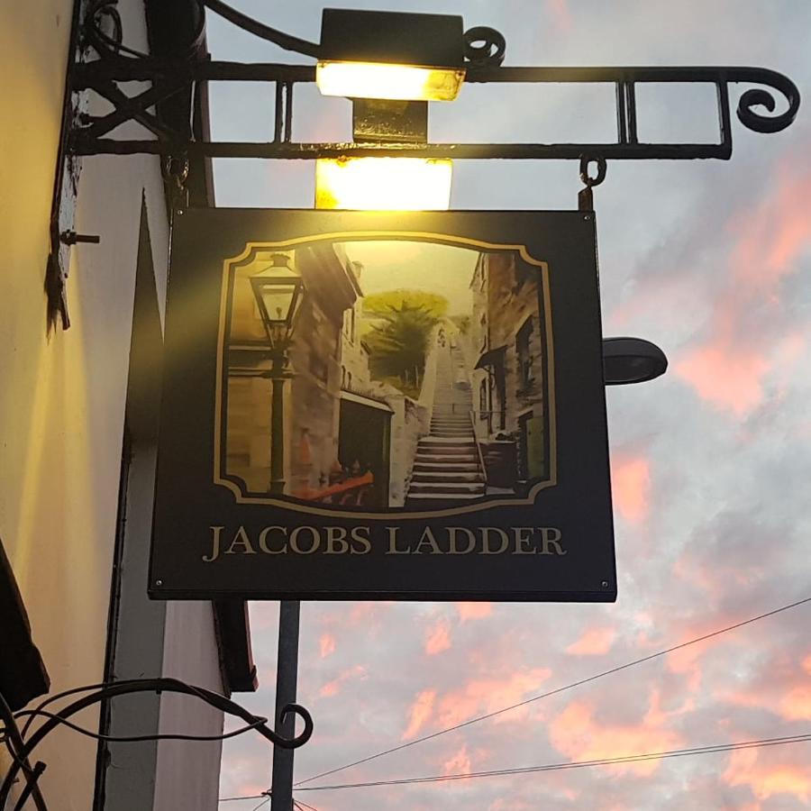 פאלמות' Jacobs Ladder Inn מראה חיצוני תמונה